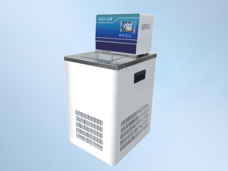 立式低温恒温槽 